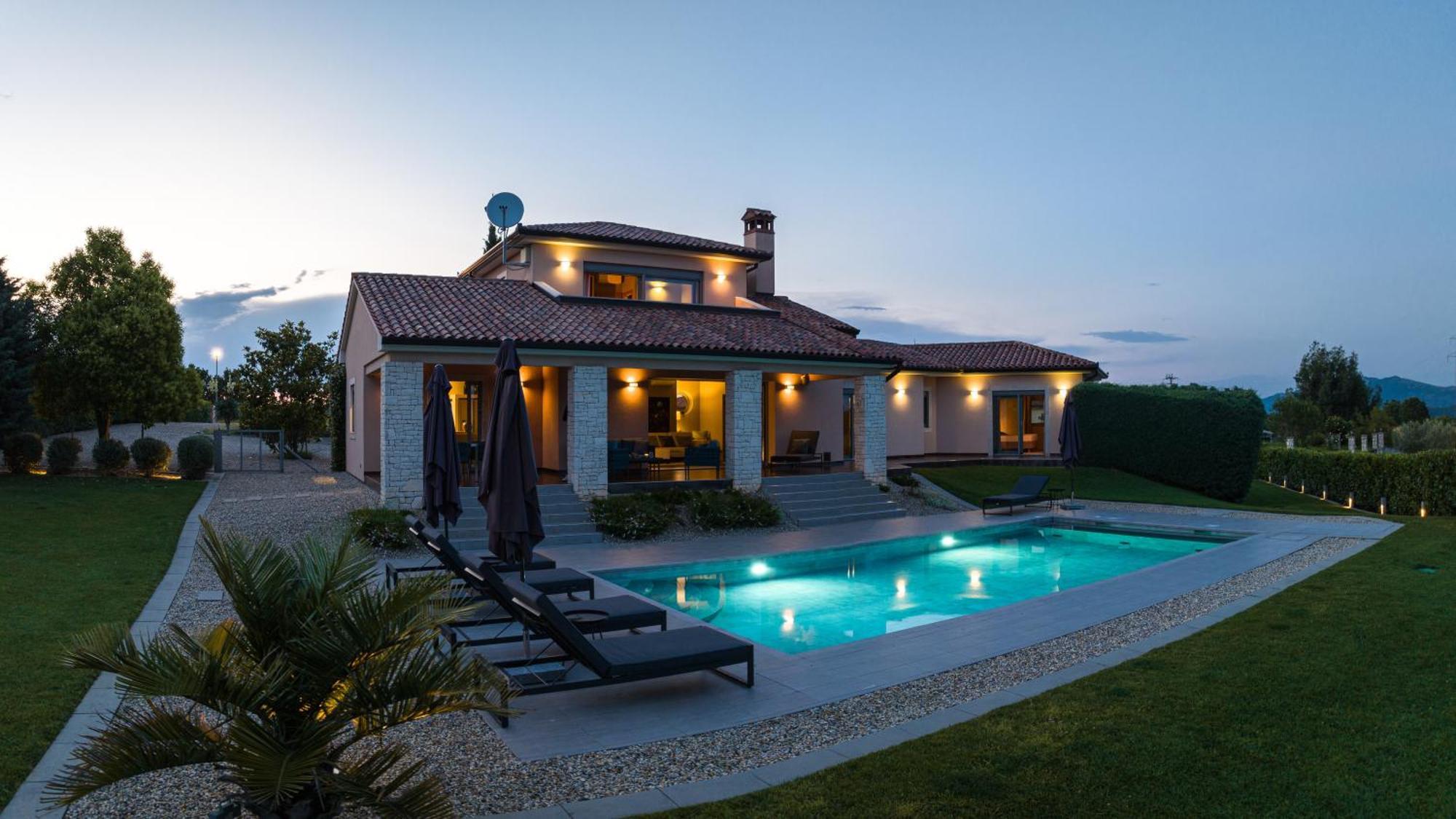 Villa Labin In Zartinj - Luxury Privacy Heated Pool With Auto Cover ภายนอก รูปภาพ