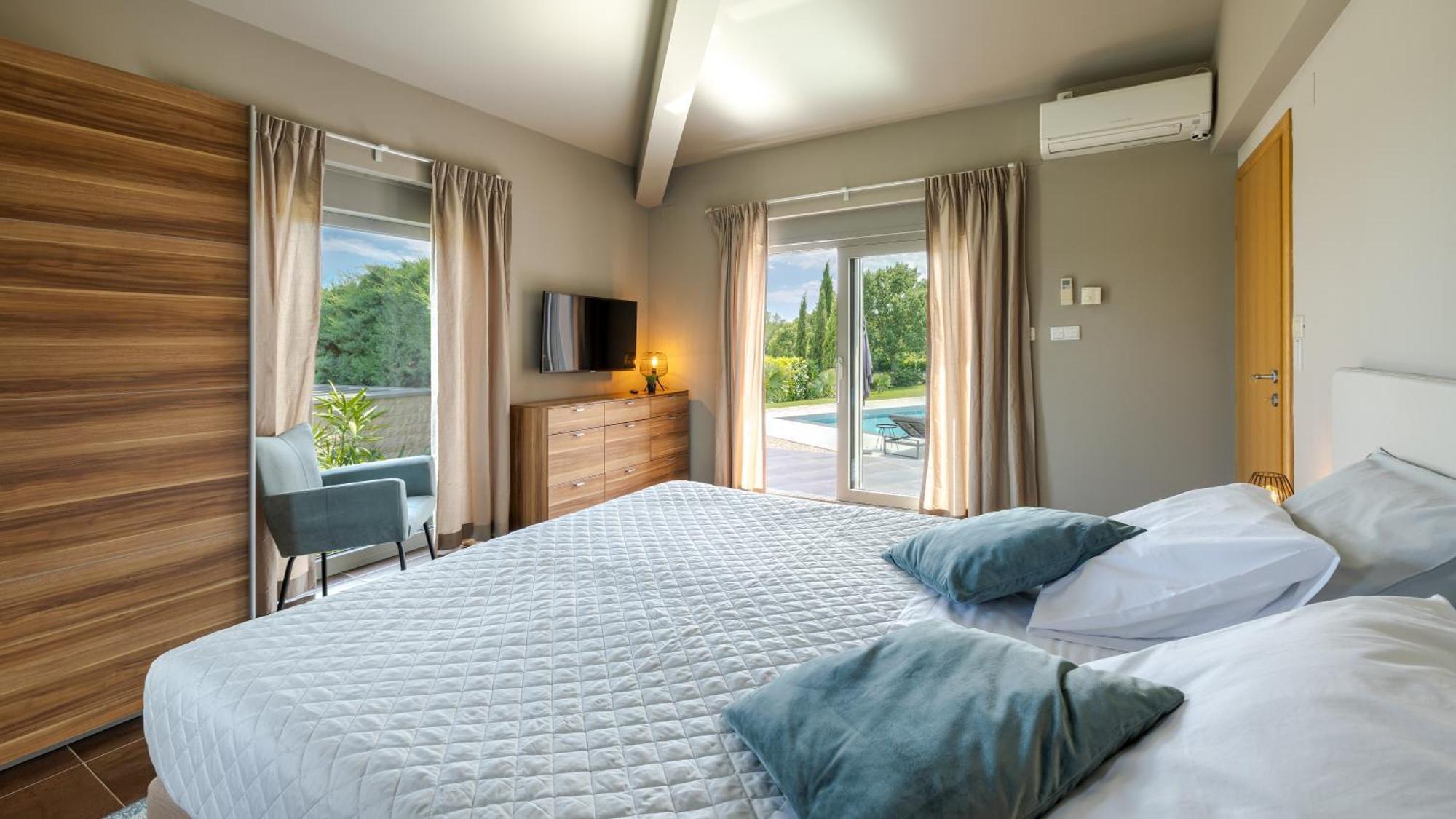 Villa Labin In Zartinj - Luxury Privacy Heated Pool With Auto Cover ภายนอก รูปภาพ