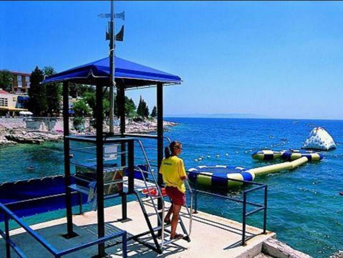 Villa Labin In Zartinj - Luxury Privacy Heated Pool With Auto Cover ภายนอก รูปภาพ